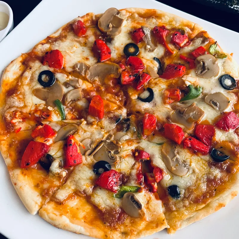 Pizza végétarienne champignons